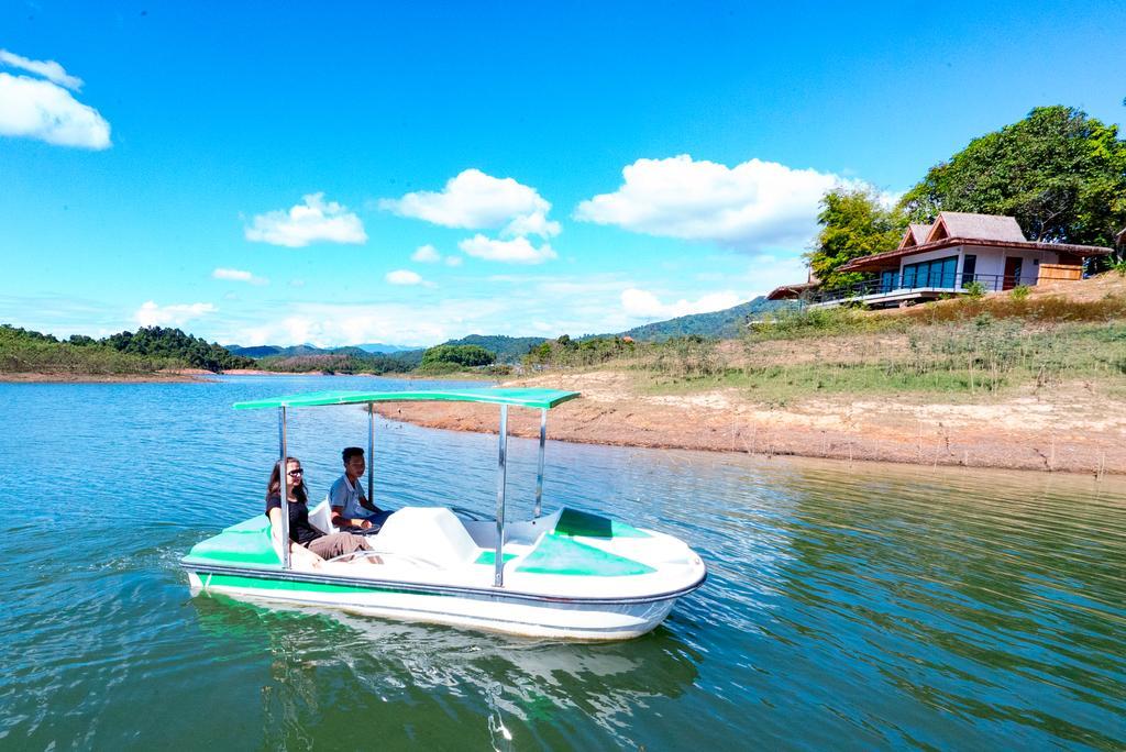 The Sanctuary Nam Ngum Beach Resort Vang Vieng Exterior photo